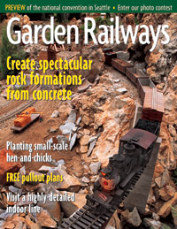 Garden Railways August 2001