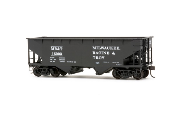 Milwaukee Racine & Troy 50-Ton Two-Bay Offset-Side Hopper Kit - Limited Edition